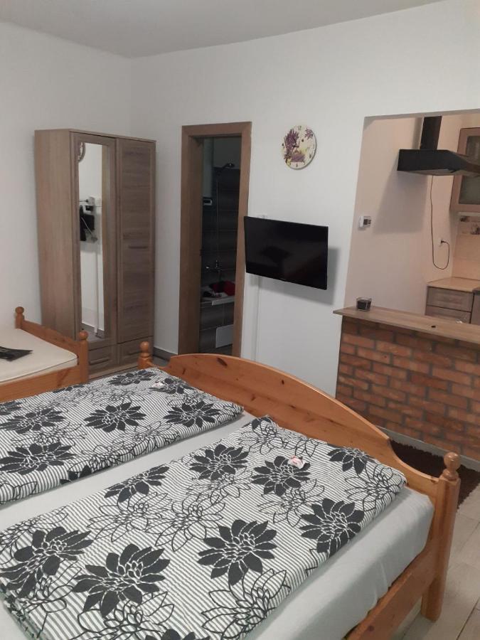 Oazis Apartman Sárospatak Eksteriør bilde