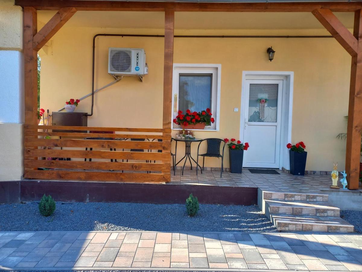 Oazis Apartman Sárospatak Eksteriør bilde
